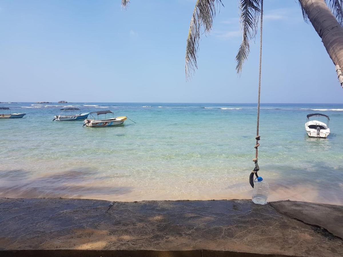 Villa Sunny Days Hikkaduwa Exterior photo
